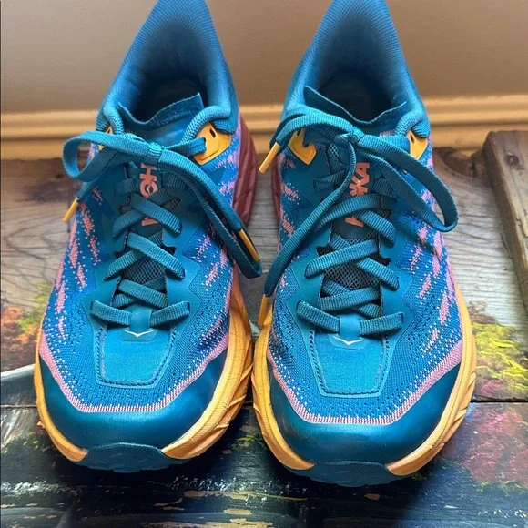 Hoka Women’s Speedgoat 5 Low Trail-Running Shoes V519 W234 - Picture 3 of 9